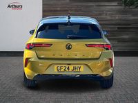 Used Vauxhall Astra Ultimate 128 HP (94 kW) 2024 Yellow/black Hatchback