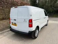 Used Citroën Dispatch 145 HP (106 kW) 2022 White MPV