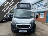 Used Peugeot Boxer Business-Line 140 HP (102 kW) 2022 White Van