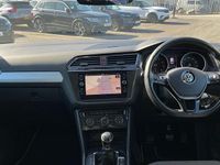 Used VW Tiguan SE 125 HP (91 kW) 2018 White SUV