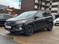 Usado Ford Kuga ST-Line 150 HP (110 kW) 2017 Preto SUV