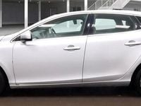 Used Volvo V40 R-Design 120 HP (88 kW) 2016 Silver Hatchback