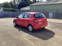 Used Hyundai i20 Comfort 77 HP (56 kW) 2010 Red Hatchback