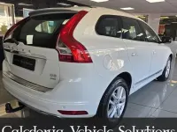 Used Volvo XC60 SE Lux 220 HP (161 kW) 2017 White SUV