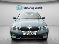 Used BMW 318 Sport Line 156 HP (114 kW) 2021 Blue Sedan