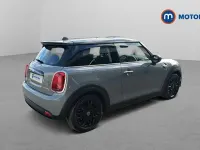 Used Mini Cooper Level 1 135 kW (184 HP) 2023 Hatchback