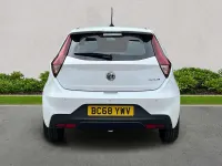 Używany MG MG3 Exclusive 106 KM (77 kW) 2019 Biały Hatchback