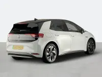Używany VW ID.3 Pro Performance 150 kW (204 KM) 2023 Biały Hatchback