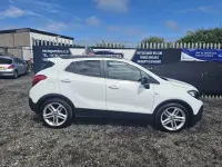 Used Vauxhall Mokka Edition 140 HP (102 kW) 2015 White SUV