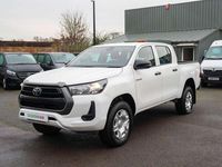 Used Toyota HiLux Active 150 HP (110 kW) 2022 White Pickup
