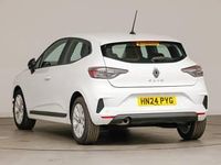 Used Renault Clio V Evolution 90 HP (66 kW) 2024 White Hatchback