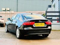 Usado Jaguar XE Prestige 240 HP (176 kW) 2015 Preto Sedan