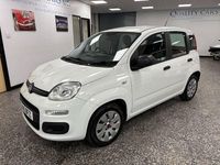 Used Fiat Panda Pop 69 HP (50 kW) 2016 White Hatchback