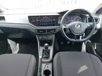 Begagnad VW Polo Match 95 HK (69 kW) 2021 Blå Halvkombi