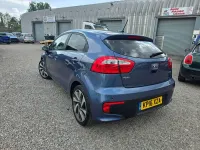 Used Kia Rio 90 HP (66 kW) 2016 Blue Hatchback