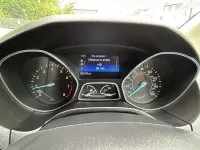 Begagnad Ford Focus Titanium X 2018 Röd Halvkombi