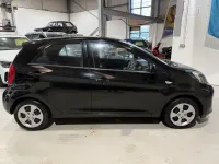 Used Kia Picanto 65 HP (47 kW) 2015 Black Hatchback