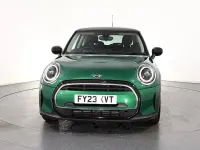 Usado Mini Cooper Classic 2023 Verde Utilitario