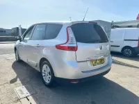 Usado Renault Grand Scénic III Dynamique 2013 Prateado Monovolume