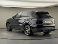 Used Porsche Cayenne Platinum Edition 462 HP (339 kW) 2022 Blue SUV