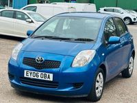 Used Toyota Yaris T3 85 HP (62 kW) 2006 Blue Hatchback