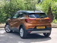 Second-hand Renault Captur Iconic 100 CP (73 kW) 2020 Portocaliu SUV