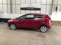 Usado Ford Fiesta Titanium 96 HP (70 kW) 2009 Vermelho Citadino