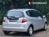 Używany Honda Jazz ES 100 KM (73 kW) 2009 Srebrny Hatchback