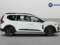 Used Dacia Jogger Extreme 110 HP (80 kW) 2023 White MPV