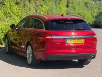 Second-hand Jaguar XF 197 CP (144 kW) 2013 Roșu Break