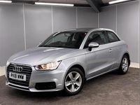 Begagnad Audi A1 Design 94 HK (69 kW) 2018 Silver Halvkombi