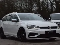 Used VW Golf VII 2018 Pearl white Estate