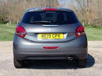 Used Peugeot 208 GT-line 108 HP (79 kW) 2019 Grey Hatchback