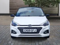 Used Hyundai i20 84 HP (61 kW) 2019 White Hatchback