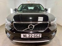 Used Volvo XC40 Momentum 163 HP (119 kW) 2022 Black SUV