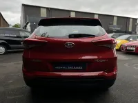 Used Hyundai Tucson SE 177 HP (130 kW) 2017 Red SUV