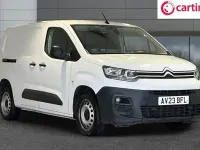 Used Citroën Berlingo 102 HP (75 kW) 2023 White MPV