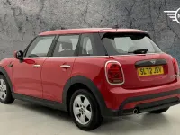 Used Mini Cooper Classic 134 HP (98 kW) 2022 Red Hatchback