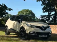 Used Renault Captur Dynamique 2014 Cream/black SUV