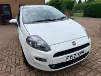 Used Fiat Punto Easy Plus 69 HP (50 kW) 2017 White Hatchback
