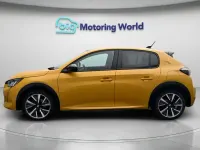 Used Peugeot 208 GT 102 HP (75 kW) 2022 Yellow Hatchback