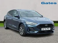 Ny Ford Focus ST-Line 2025 Blå Halvkombi