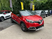 Used Renault Captur Signature 2017 Red SUV