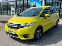Used Honda Jazz EX 102 HP (75 kW) 2015 Yellow Hatchback