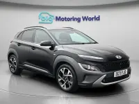 Usado Hyundai Kona Premium 120 CV (88 kW) 2021 Negro SUV