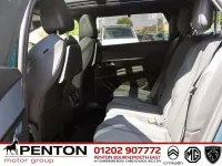 Usado Peugeot 5008 Premium 130 HP (95 kW) 2018 Verde SUV