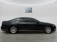 Used Audi A8 Comfort 286 HP (210 kW) 2021 Grey Sedan