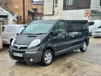 Used Vauxhall Vivaro 115 HP (84 kW) 2013 Black MPV