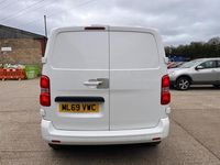 Used Peugeot Expert 2019 White Van