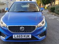 Begagnad MG MG3 Exclusive 106 HK (77 kW) 2019 Blå Halvkombi